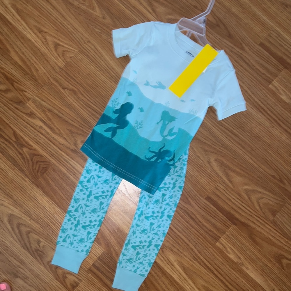 NWT Pjs 4T & (2) 5T Girls